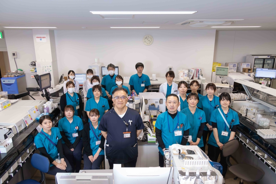 検査部スタッフの写真